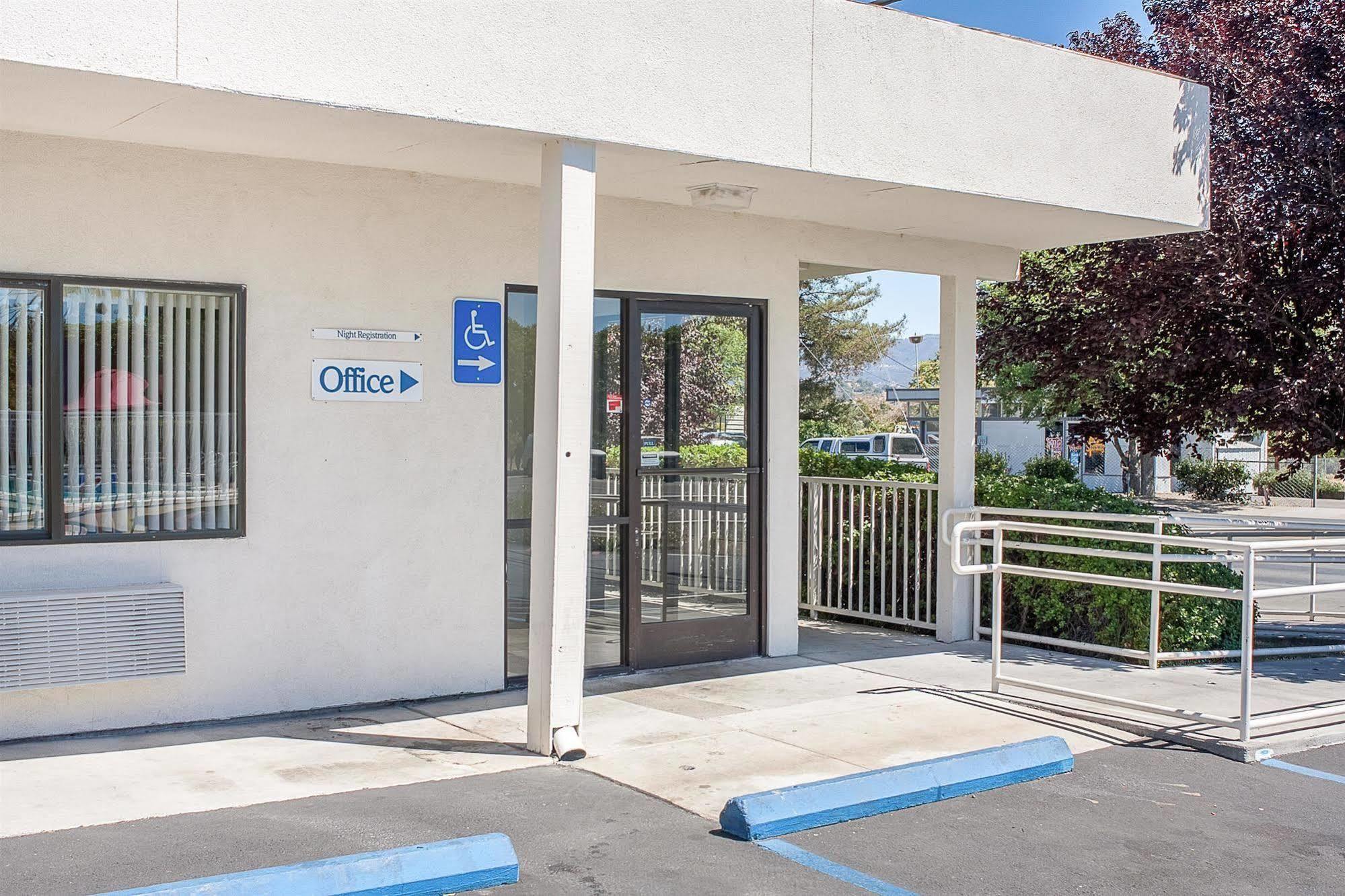 Motel 6-Ukiah, Ca المظهر الخارجي الصورة
